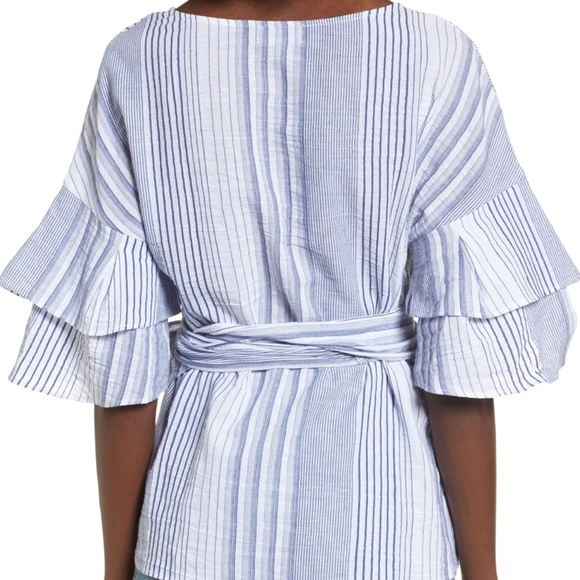 SOCIALITE Tier Sleeve Wrap Top - Picture 3 of 8